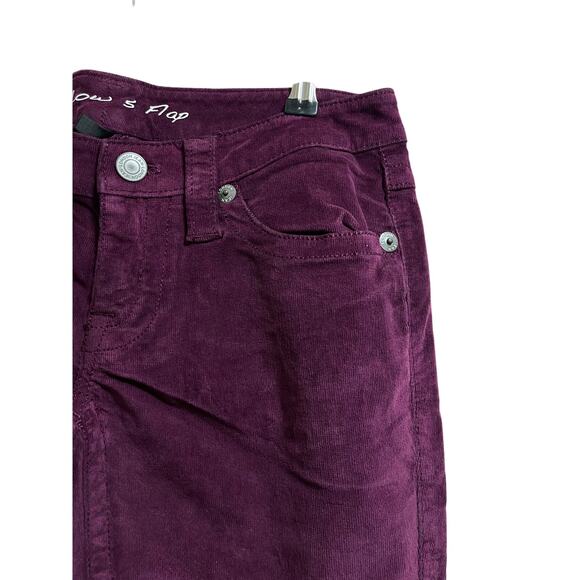 Victoria's Secret Plum Bootcut Low Rise Fine Gauge Corduroy Pants - Size 2 - Picture 4 of 6